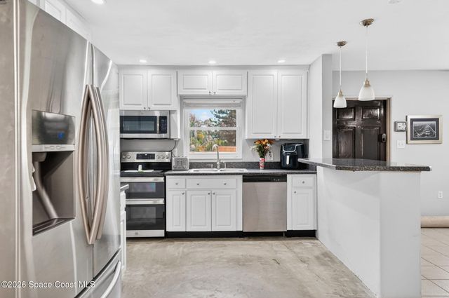 555 Nora Avenue, Merritt Island, FL 32952