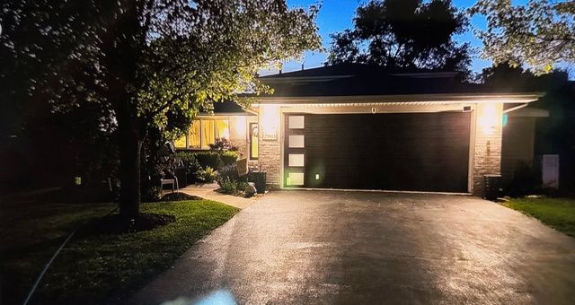 2905 Carol Drive, Joliet, IL 60432