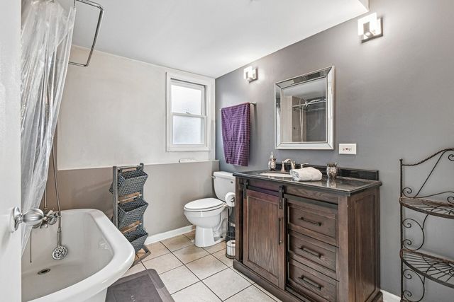 2905 Carol Drive, Joliet, IL 60432