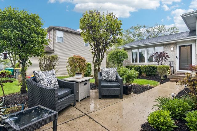 2905 Carol Drive, Joliet, IL 60432