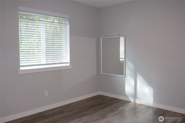 905 Wawona Avenue SW, Ocean Shores, WA 98569