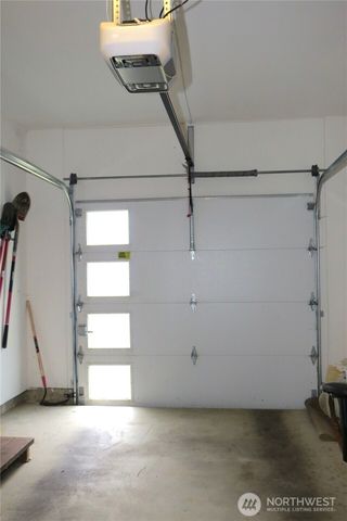 905 Wawona Avenue SW, Ocean Shores, WA 98569