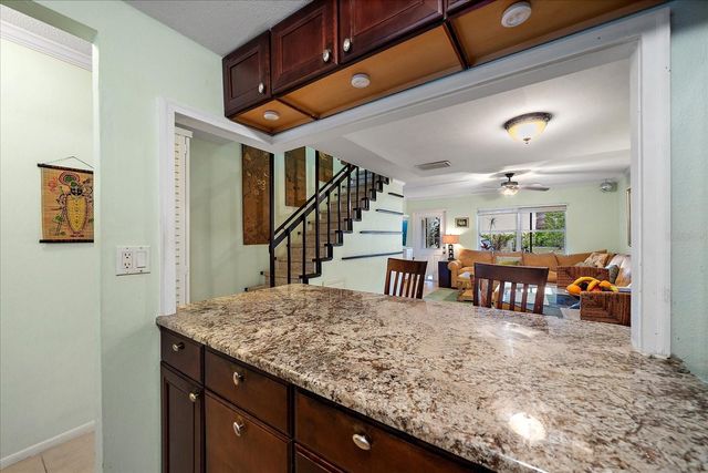 3357 RAMBLEWOOD DRIVE N 3357, Sarasota, FL 34237