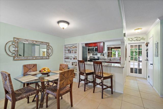 3357 RAMBLEWOOD DRIVE N 3357, Sarasota, FL 34237