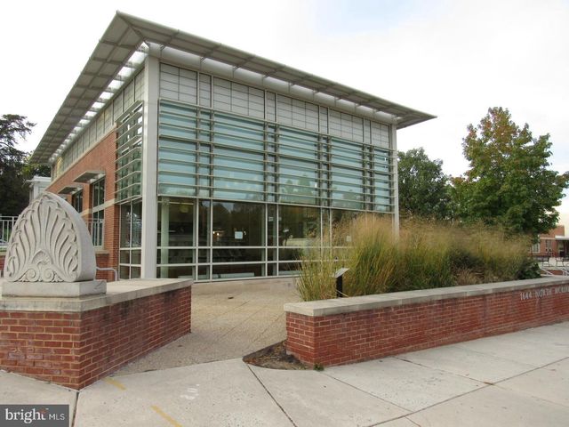 1010 N KENTUCKY ST, Arlington, VA 22205