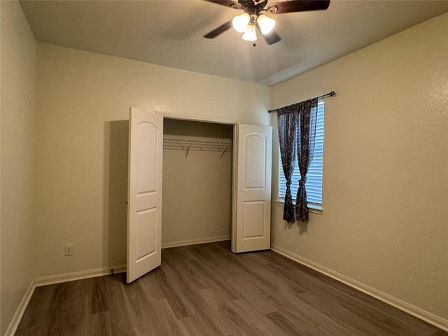 21326 Echo Manor Drive, Hockley, TX 77447