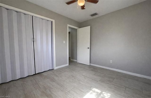 424 Cactus CIR, Lehigh Acres, FL 33936