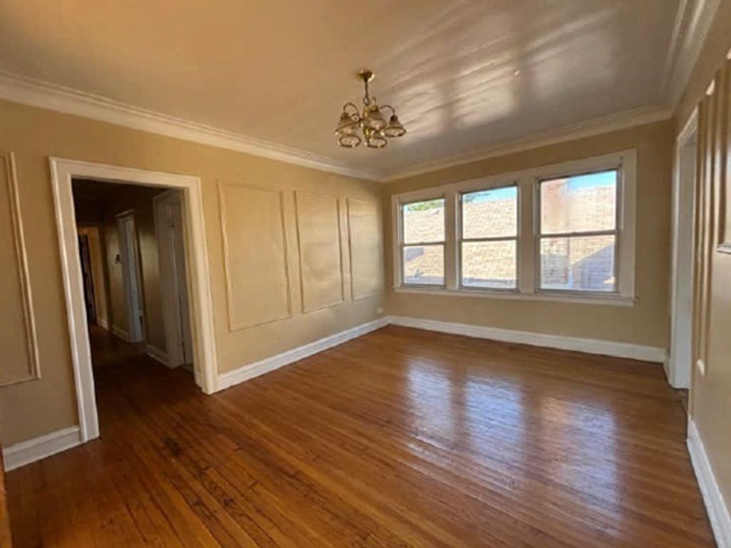 7439 S Prairie Avenue, Chicago, IL 60619 — photo 3