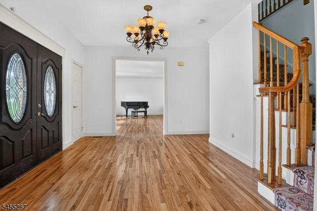 1114 Van Arsdale Dr, Branchburg Twp., NJ 08853