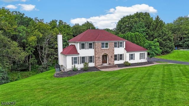 1114 Van Arsdale Dr, Branchburg Twp., NJ 08853