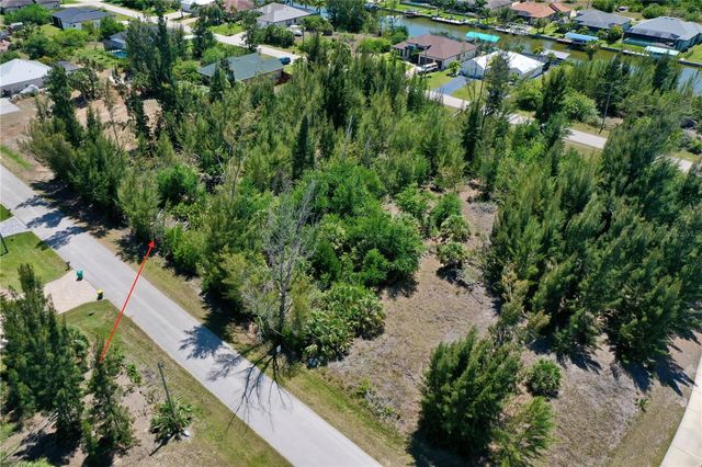 8401 ANTWERP CIRCLE, Port Charlotte, FL 33981