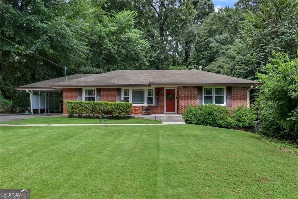 1095 Latham Road, Decatur, GA 30033
