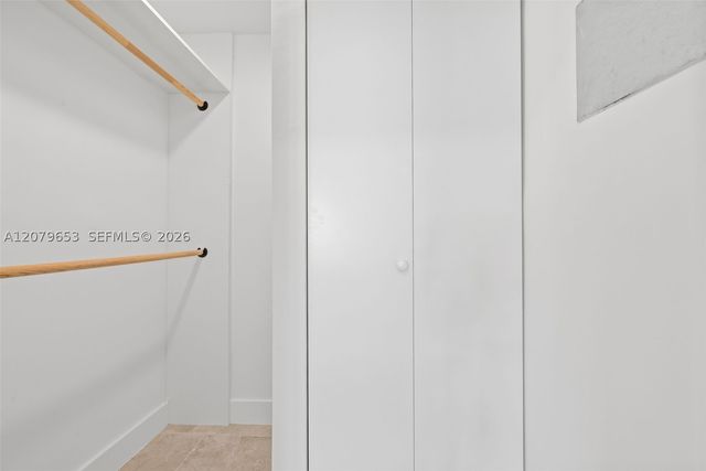 912 NE 82nd St, Miami, FL 33138