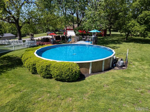 545 Richter Hill, Collinsville, IL 62234