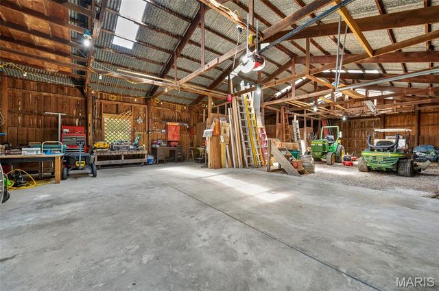 545 Richter Hill, Collinsville, IL 62234