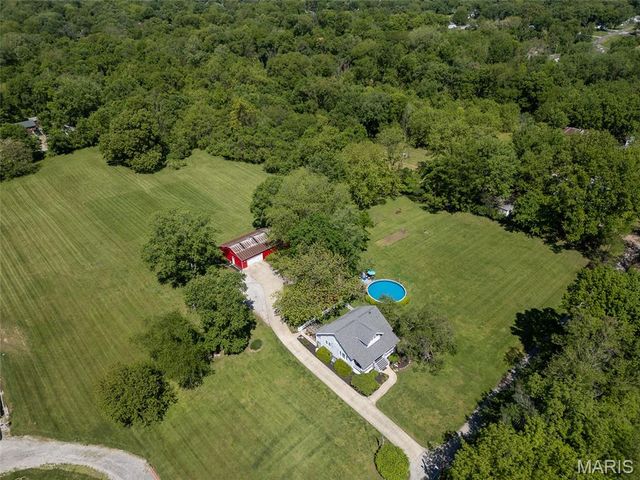 545 Richter Hill, Collinsville, IL 62234
