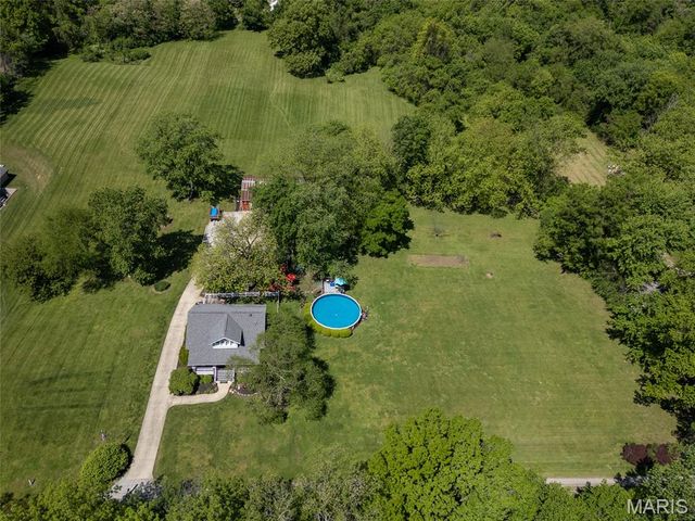 545 Richter Hill, Collinsville, IL 62234