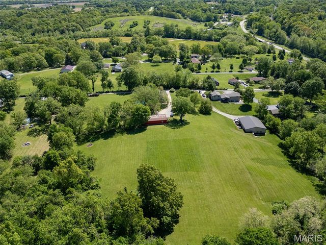 545 Richter Hill, Collinsville, IL 62234