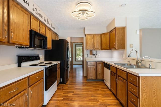 2124 Mount Pleasant Street NE, Canton, OH 44721