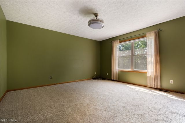 2124 Mount Pleasant Street NE, Canton, OH 44721