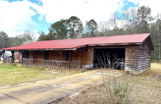 773 Mcbride Cir, Flomaton, AL 36441