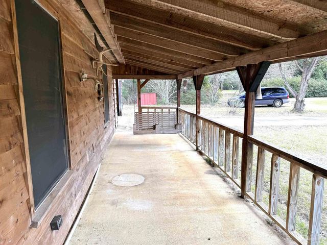 773 Mcbride Cir, Flomaton, AL 36441