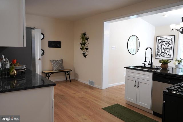 401 S BROWNING AVE, Somerdale, NJ 08083