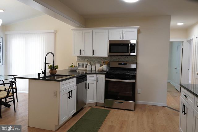 401 S BROWNING AVE, Somerdale, NJ 08083