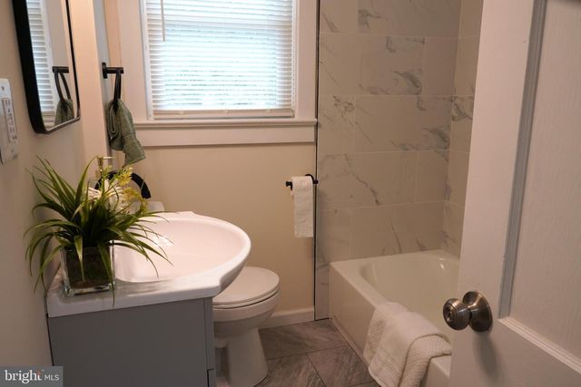 401 S BROWNING AVE, Somerdale, NJ 08083