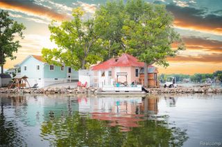 599 Westpointe Court, Lake Orion, MI 48362