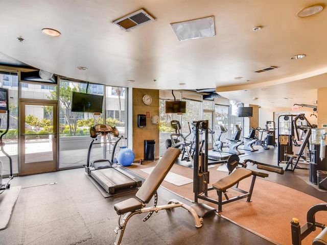 155 S COURT AVENUE 1415, Orlando, FL 32801