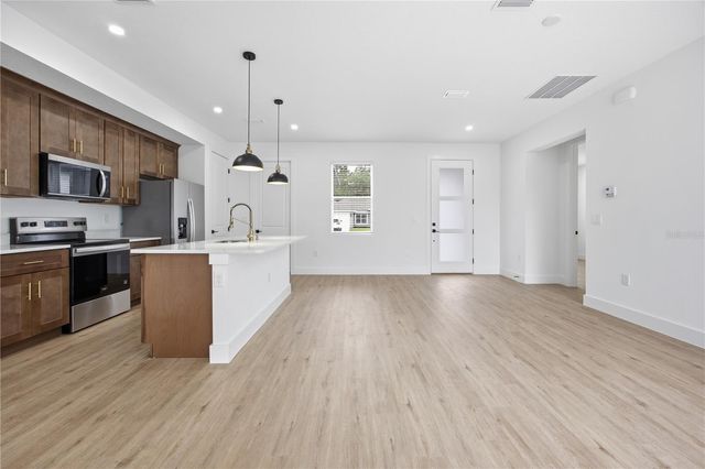 1 OAK TRAIL, Ocala, FL 34472