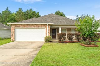 28 Clear Springs Court, Hattiesburg, MS 39402