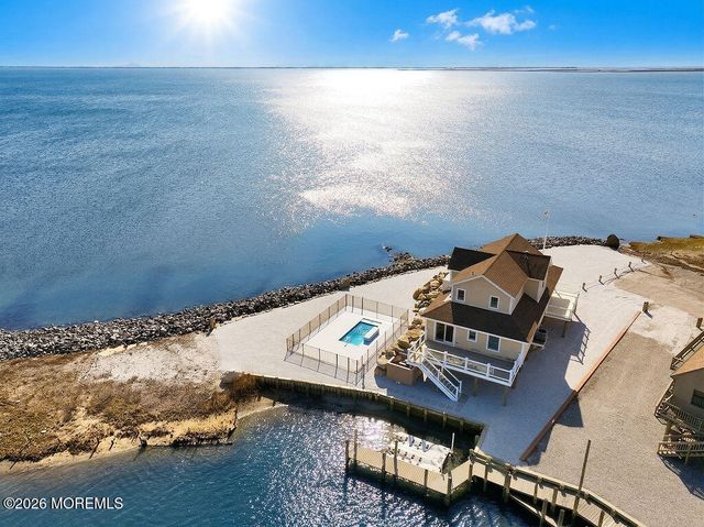 53 Little Egg Harbor Boulevard, Tuckerton, NJ 08087