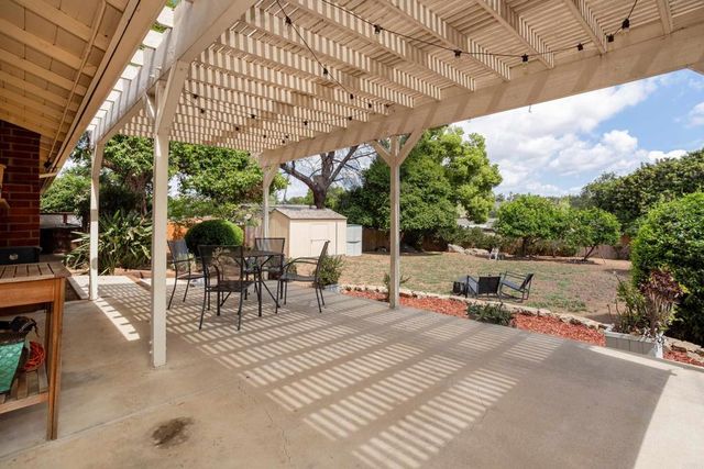 942 Cimarron, Escondido, CA 92029