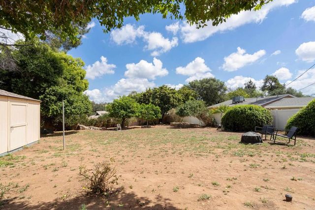 942 Cimarron, Escondido, CA 92029