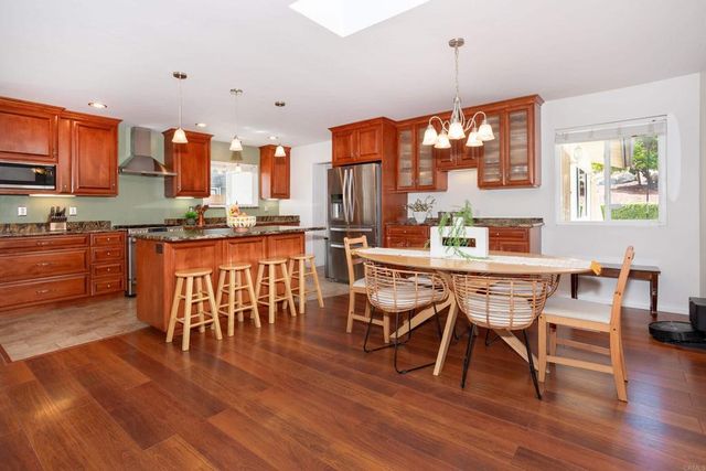 942 Cimarron, Escondido, CA 92029