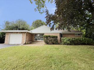 8120 N 55th STREET, Brown Deer, WI 53223