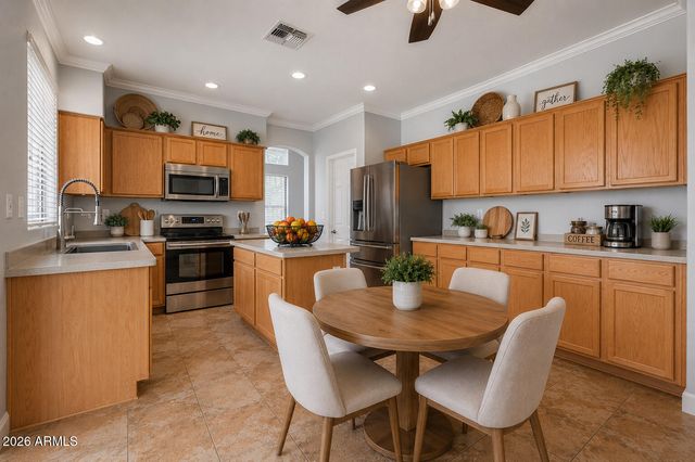 1960 E Springfield Place, Chandler, AZ 85286