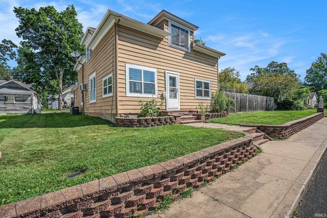 105 15Th Street, Winona Lake, IN 46590