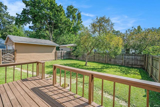 105 15Th Street, Winona Lake, IN 46590