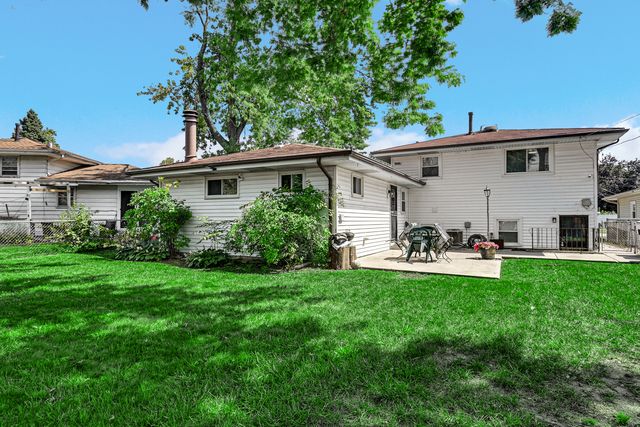 15622 Prince Drive, South Holland, IL 60473