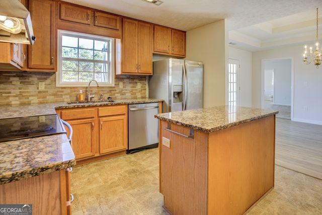 111 Michael Lane, Mcdonough, GA 30252