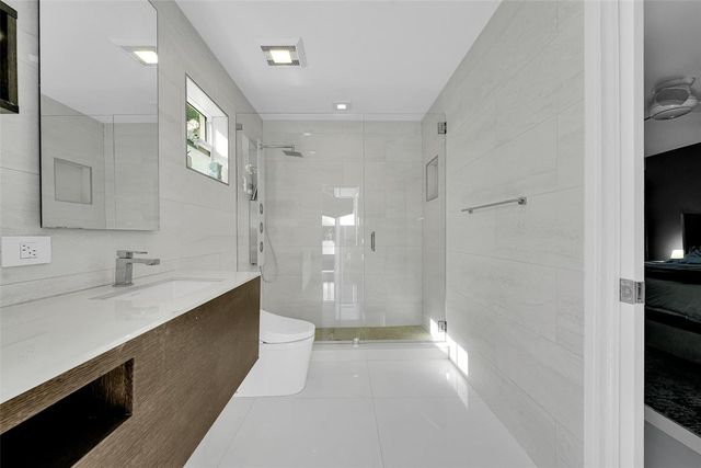 640 NW 30th Street, Wilton Manors, FL 33311