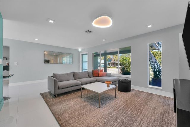 640 NW 30th Street, Wilton Manors, FL 33311