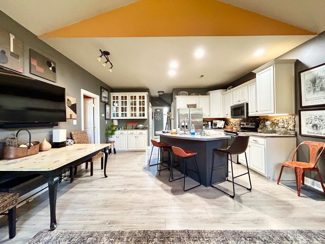 65 W Saddlebrook Drive, Somerset, KY 42503