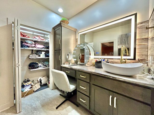 65 W Saddlebrook Drive, Somerset, KY 42503