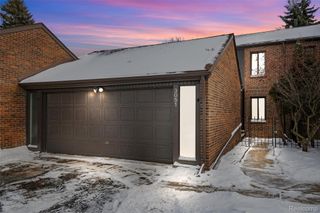 3051 Lindenwood Drive, Dearborn, MI 48120