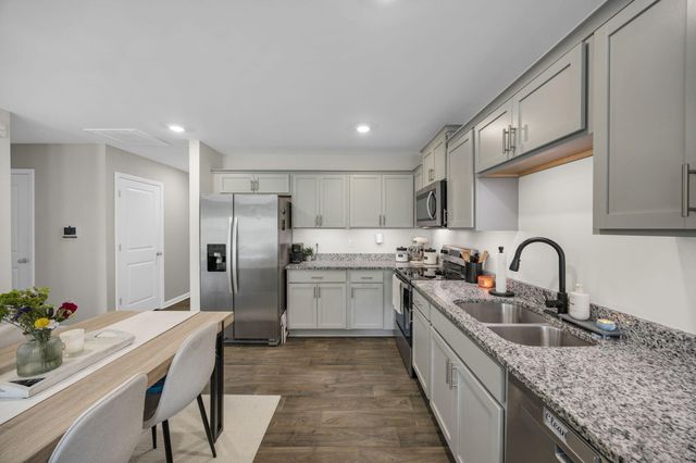 1031 Mckittrick Drive, Lugoff, SC 29078