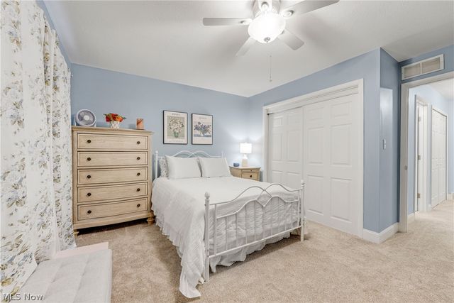 798 Pipes Court 1605, Northfield, OH 44067